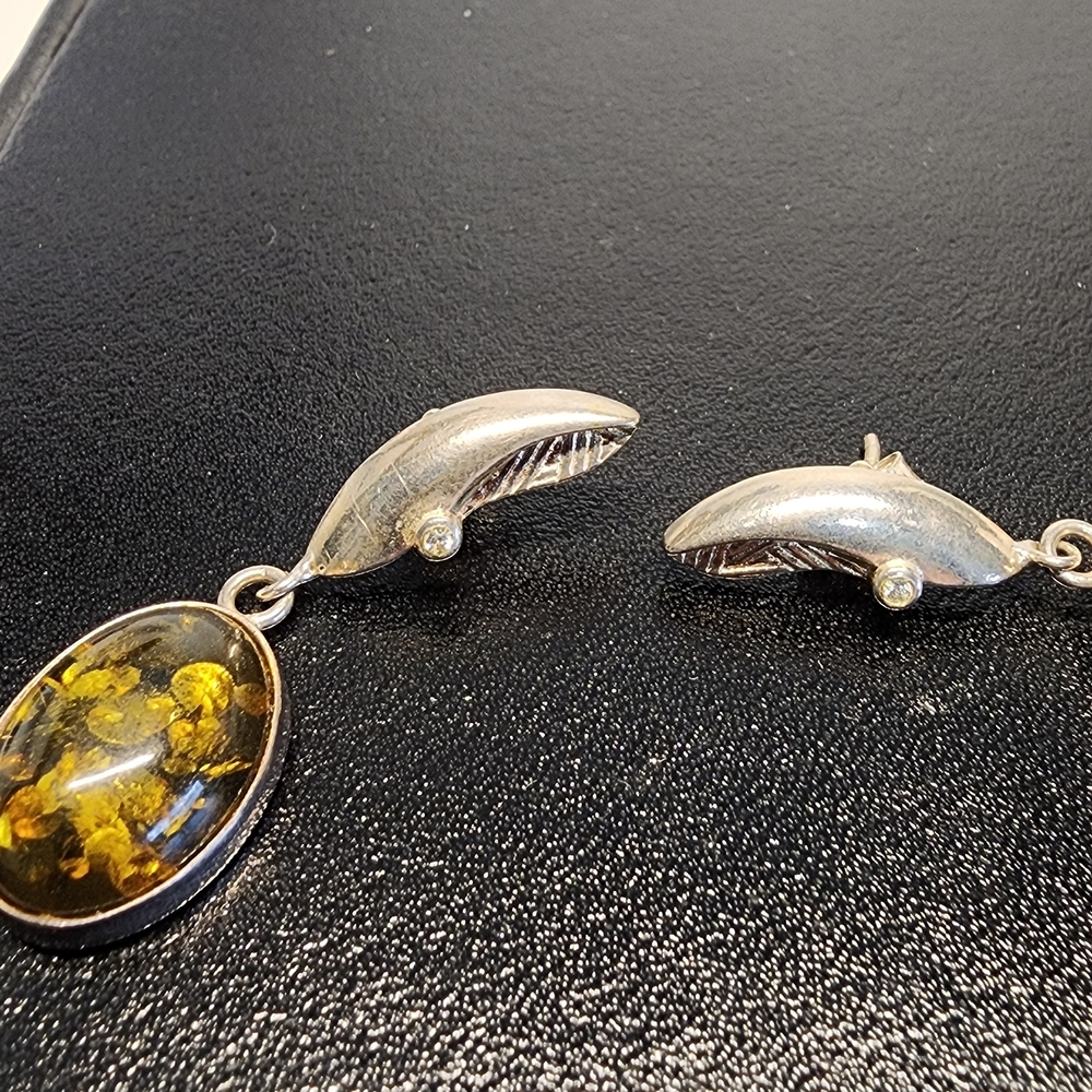 Elegant Silver and Gold Drop Earrings - Picture 3 of 5